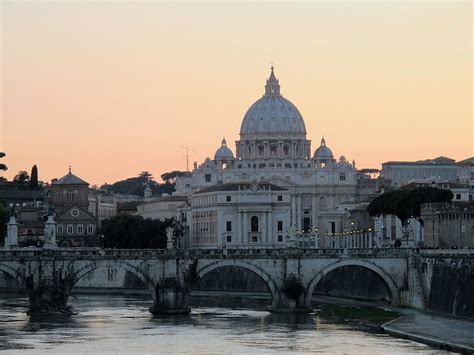 petersdom rom tipps fuer den besuch und den aufstieg zur kuppel