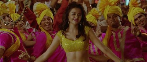 naked surveen chawla in himmatwala