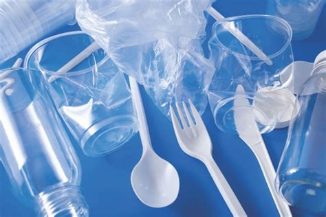 covid  pandemic littering  single  plastics