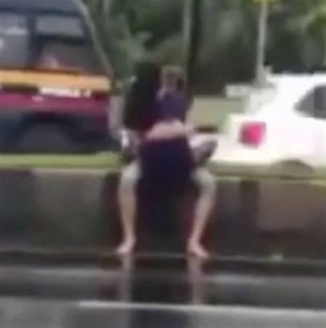 brazen couple accused of having sex in middle of busy road hot lifestyle news