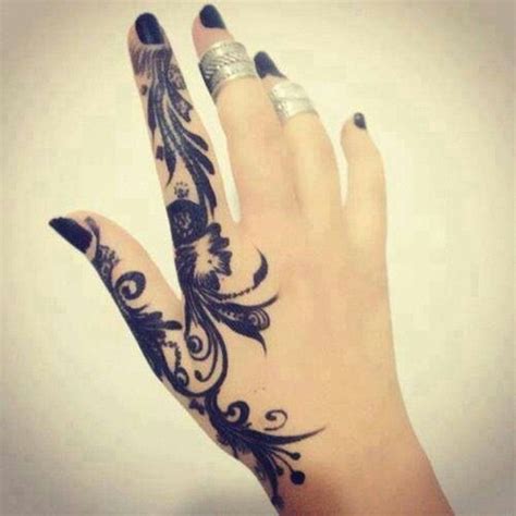 hand tattoos  girls
