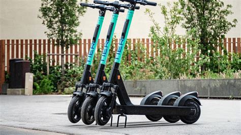 gebrauchte  scooter kaufen  ware  rollercom