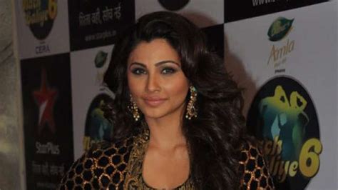 Was Asked To Tone Up Before Jai Ho Daisy Shah Latest