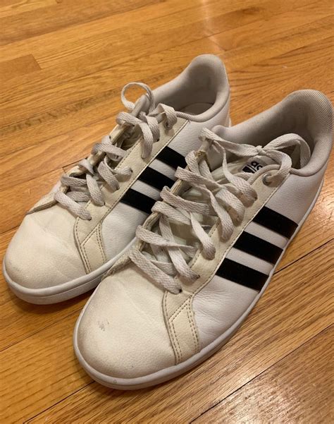 adidas shoes size   mens size  womens worn   practically  great