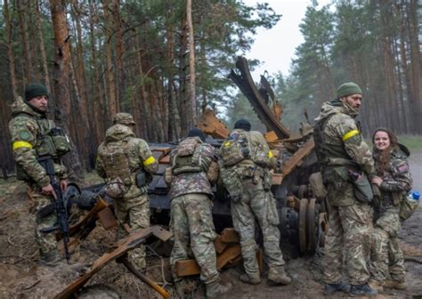 Russians Fighting Alongside Ukraine Deny Being Traitors Theyre