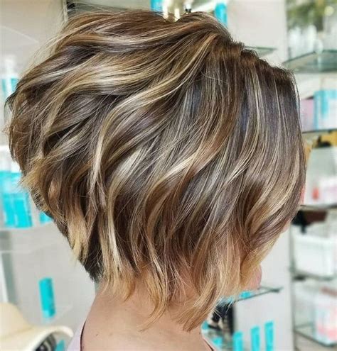 10 Balayage Short Hairstyles With Tons Of Texture Short