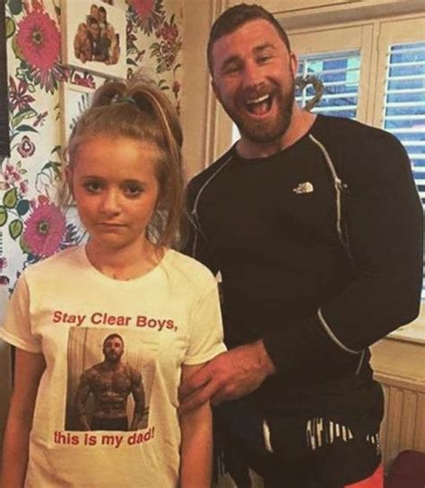 does this dad send wrong message having daughter wear this t shirt