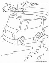 Coloring Ambulance Pages Road Running Signs Ems Emergency Van Traffic Getcolorings Popular Library Getdrawings Kids sketch template