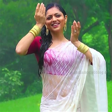drashti dhami hot sleeveless saree tv caps from silsila indian telly show
