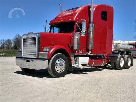 auctiontimecom  freightliner fld classic  auctions