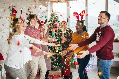 38 Christmas Party Games For Small Groups 2021