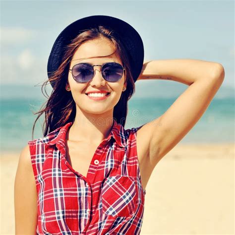 Smiling Woman With Hat And Sunglasses In Summertime Stock Image Image