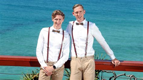 athletes sprint to be first same sex couple to marry the