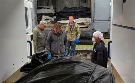 ukraine russia war ukraine puts russian soldiers bodies in chilled