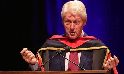bill clinton mocks brexit voters during speech in ireland daily mail online