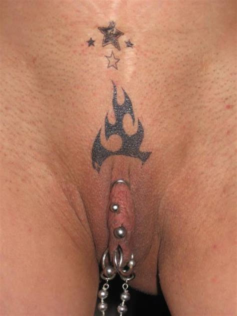 tattooed pussy lips 17822 pierced and tattooed pussy