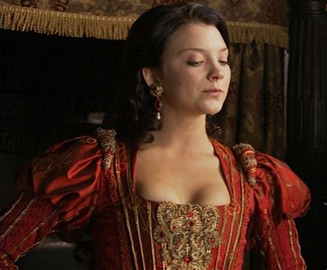 anne boleyn s red gown the tudors 2007 tudor costume