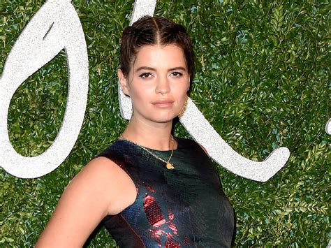 pixie geldof signs recording deal with stranger records the