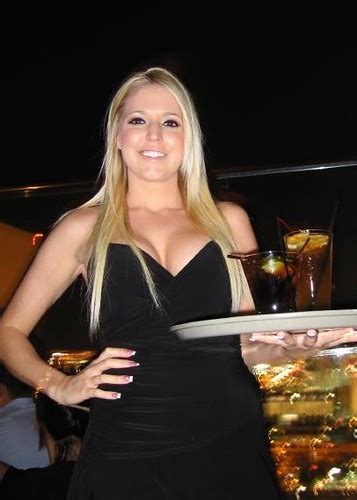Cocktail Waitress Las Vegas