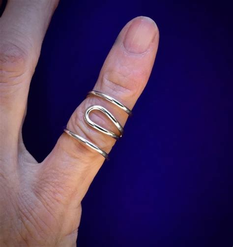 arthritic finger splint 03 swirl design ring custom made