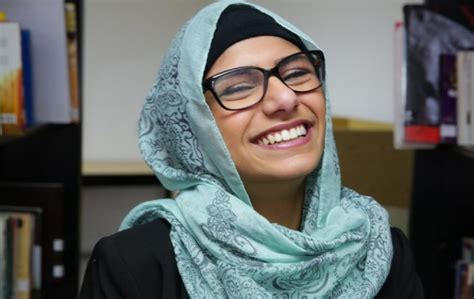 mia khalifa recalls death threats following her infamous