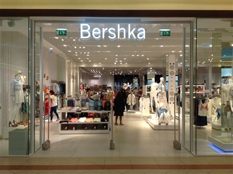 bershka arriva  torino fashion times