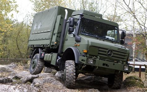 wallpapers mercedes  unimog german military truck