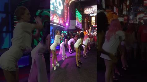 Russian Girls Dancing At Walking Street Pattaya Thailand Youtube