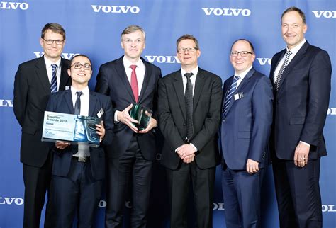 mahle honored  volvo supplier award  innovation  fuel efficiency mahle japan