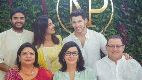 Priyanka Chopra Nick Jonas Make It Official Moving To Canada I Indo