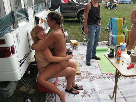 rv camping wife nude