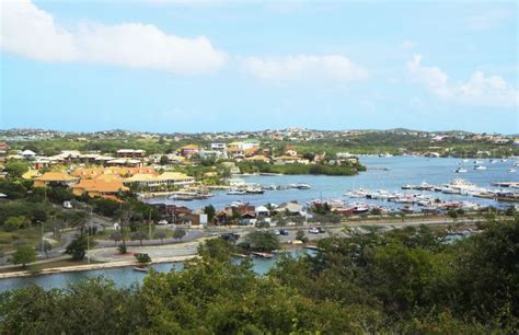 curacao   lure   planning  visit curacao travel blog airline