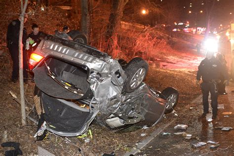 driver emerges  horrific crash   minor injuries