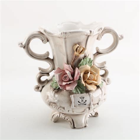 capodimonte porcelain rose themed vase ebth
