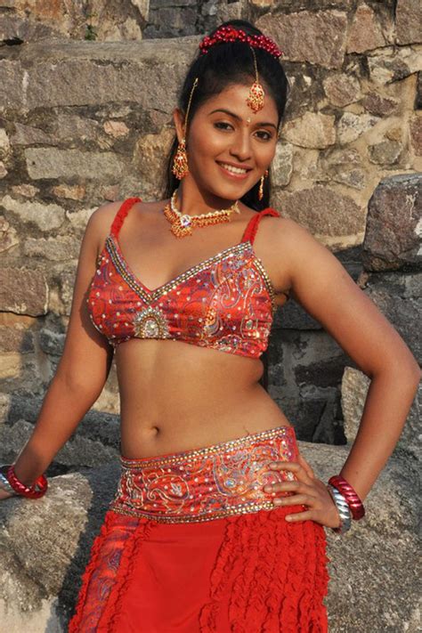 tamil actress anjali hot navel show pics ~ actress hot navel show