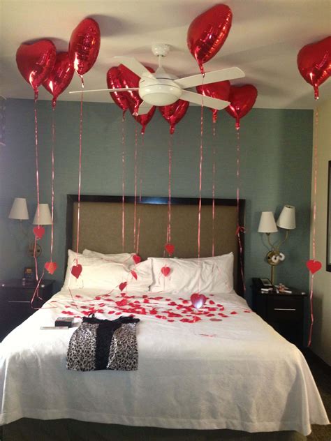 sweet and romantic valentine s day bedroom decoration ideas valentine decor ideas romantic