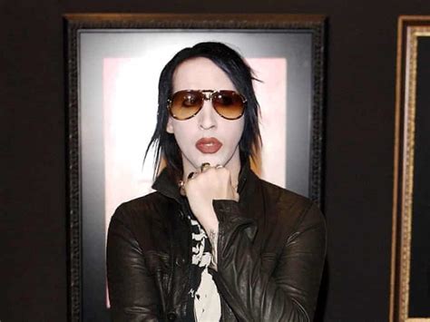 marilyn manson signs up for sons of anarchy white