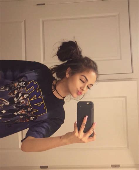 Pinterest Candiedviolet Selfies Poses Mirror Selfie