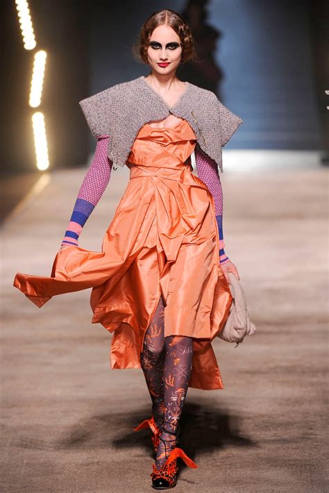 fashion runway vivienne westwood fallwinter  paris fashion week cool chic style fashion