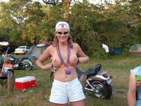 biker sluts mature porn photo