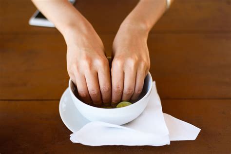 The Finger Bowl Is A Dining Etiquette Tradition That Could Disappear