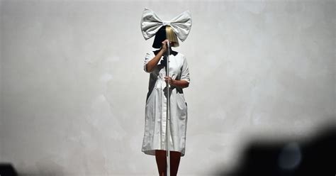Sia Promotes Marriage Equality With Aria Award Acceptance