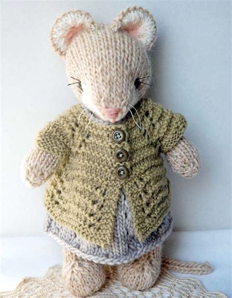 cute knitted mouse knitting pattern knitted doll patterns animal