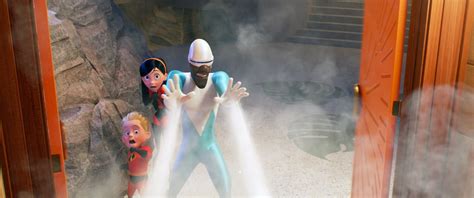 Samuel L Jackson As Frozone Incredibles 2 Cast