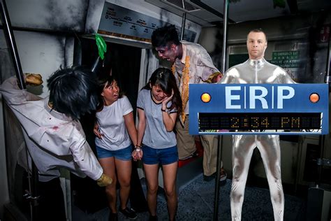 Here Are 10 Horrifying Singapore Themed Halloween Costumes