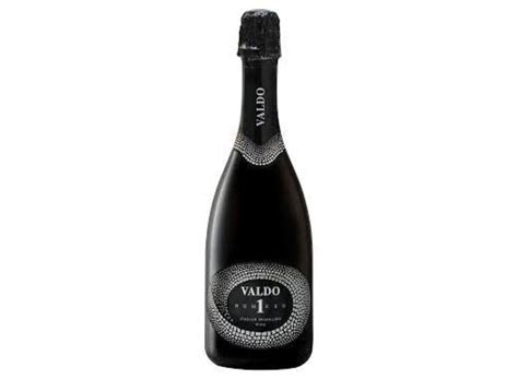 valdo  extra dry italian sparkling wine ml cork  bottle