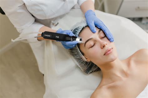 perawatan pico laser treatment terbaik  kulit wajah kamu wijaya