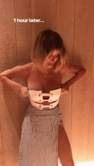 Sara Underwood Nude And Sexy 47 Pics S And Video