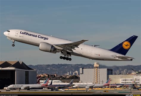 D Alfd Lufthansa Cargo Boeing 777f At Los Angeles Intl Photo Id