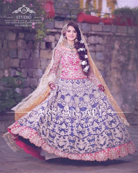 bridal mehndi dresses 2021 latest trends in pakistan